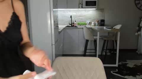 Bella online show from 03/19/26, 10:58