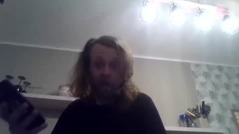 Snapshot of nilsberlin99 chatting on 03/19/26, 11:53 nilsberlin99 online show from 03/19/26, 11:53