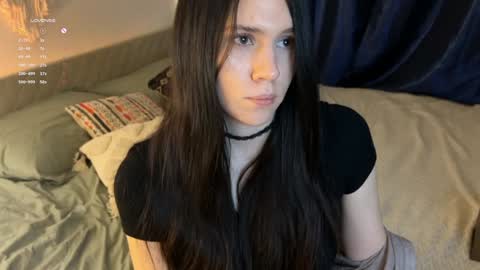 Jennet online show from 12/13/24, 02:27