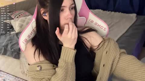 Jennet online show from 03/12/25, 02:34