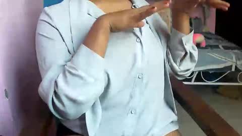 Nimarit Kaur online show from 11/07/25, 06:57