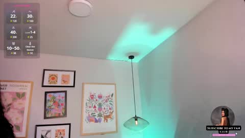 Snapshot of nina__dixon chatting on 02/19/25, 03:17 Nina online show from 02/19/25, 03:17