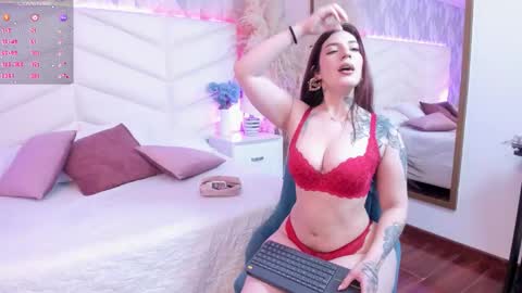 nina__ford online show from 02/03/26, 12:32