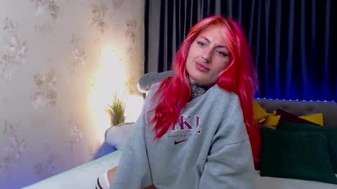 Nina online show from 10/03/25, 05:59