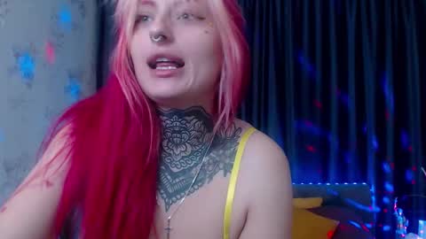 Nina online show from 10/27/25, 06:28