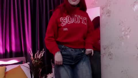 Nina online show from 04/16/26, 05:08