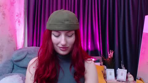 Nina online show from 05/01/26, 05:56