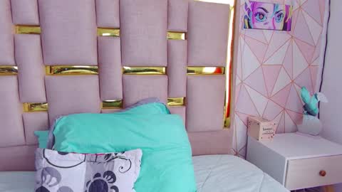 Nina Carther online show from 03/10/26, 11:37