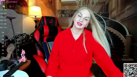 Snapshot of nina_deville chatting on 06/08/26, 11:27 Nina online show from 06/08/26, 11:27