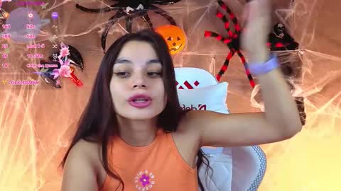 Snapshot of nina_fierce chatting on 10/22/25, 02:23 Ketrin online show from 10/22/25, 02:23