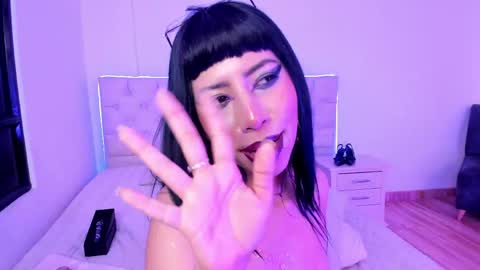 Snapshot of nina_fooxxx1 chatting on 05/16/26, 12:29 Nina Fox online show from 05/16/26, 12:29