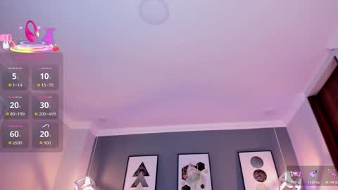 nina_ford_ online show from 11/18/25, 03:12