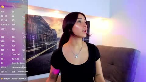 Nina online show from 05/26/26, 12:01