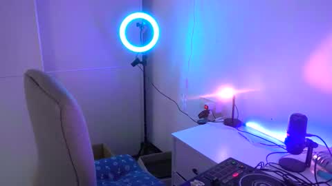 nina_princesa online show from 02/05/26, 02:00