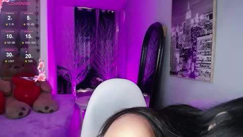 Nina online show from 03/17/26, 12:30