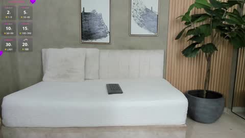 NINA online show from 01/09/25, 11:47