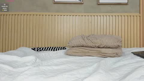 NINA online show from 02/11/25, 06:11