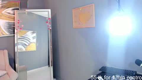 Nina online show from 02/12/26, 10:54