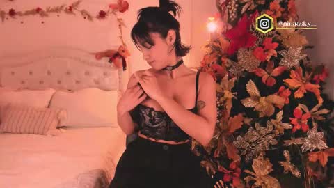    online show from 12/15/25, 11:20