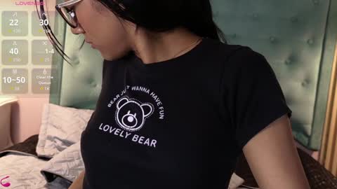 Snapshot of ninabravur chatting on 04/29/26, 01:37 NINA BRAVU online show from 04/29/26, 01:37