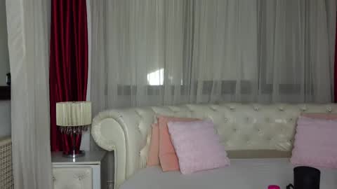 NinaCrystal online show from 02/18/25, 06:26