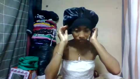 ninaeaa online show from 05/26/26, 02:02