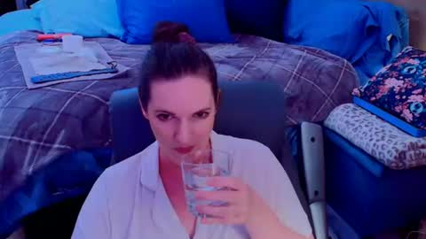 Snapshot of ninajaymes chatting on 07/08/26, 06:45 Nina Jaymes online show from 07/08/26, 06:45