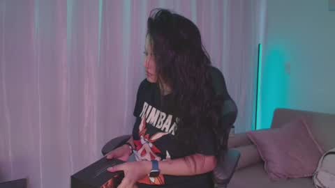  Nina  online show from 02/20/25, 08:36