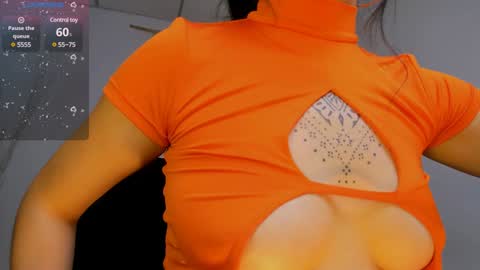 ninamonroee online show from 12/10/24, 12:06