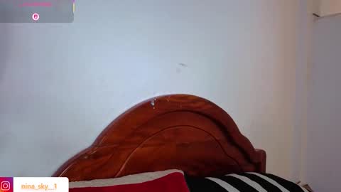 ninasky19 online show from 12/14/25, 06:45