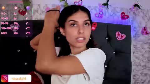 ninasky19 online show from 02/11/26, 02:00