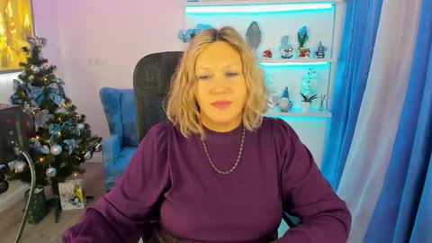 ninastarle online show from 12/16/25, 09:14