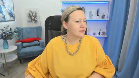 ninastarle online show from 04/08/26, 04:23