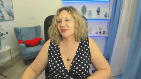 Snapshot of ninastarle chatting on 04/29/26, 05:30 ninastarle online show from 04/29/26, 05:30