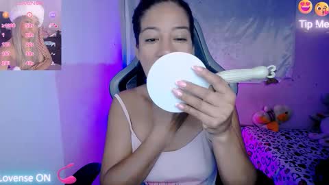 ninatinydoll1 online show from 09/22/25, 10:28