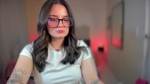 ninavolkov online show from 02/12/25, 11:09