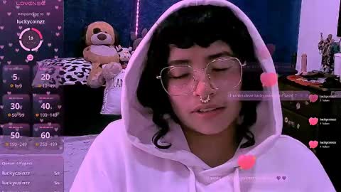 Nina online show from 05/13/26, 03:53