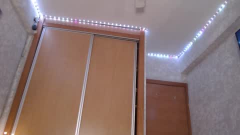 Xara Roux online show from 03/15/26, 06:08