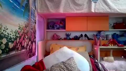 SunnyNatalie Wang online show from 07/15/26, 09:25