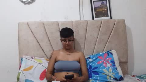 Snapshot of nini_smith chatting on 04/23/26, 05:48 nini_smith online show from 04/23/26, 05:48