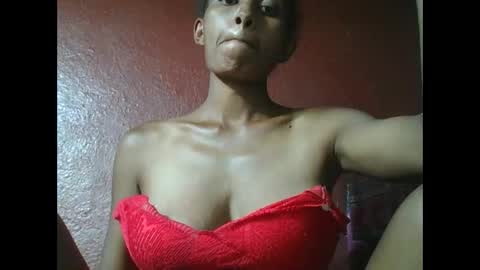 ninie246746 online show from 01/25/25, 01:41