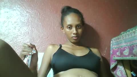 ninie246746 online show from 01/29/25, 01:07