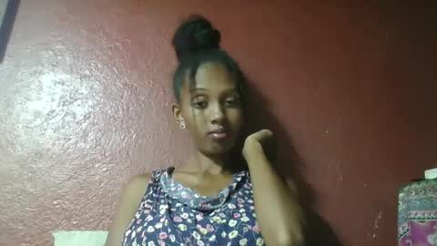 ninie246746 online show from 02/11/25, 05:16