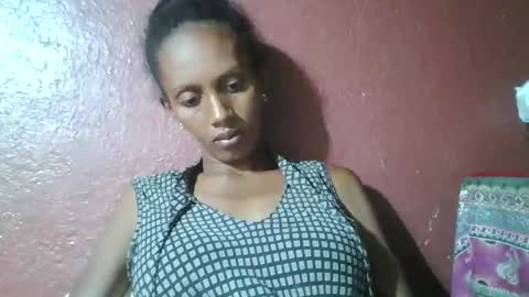 ninie246746 online show from 03/10/25, 05:07