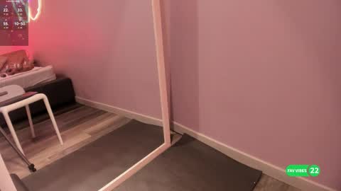 Ninna  online show from 10/01/25, 04:13