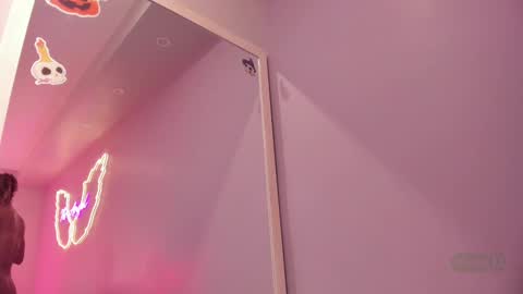 Ninna  online show from 10/25/25, 04:24