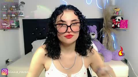 Snapshot of ninna_raven chatting on 05/14/26, 09:54 Ninna online show from 05/14/26, 09:54