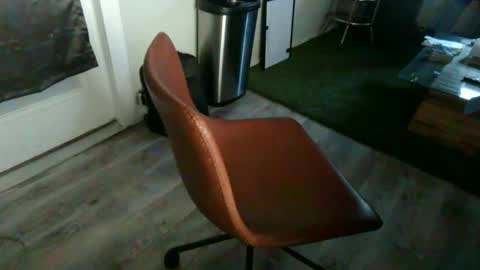 nioasylus online show from 01/31/25, 08:33