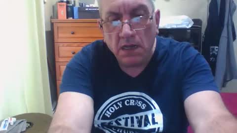 Dennis online show from 11/21/25, 03:44