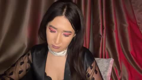 niravoid online show from 10/29/25, 07:04